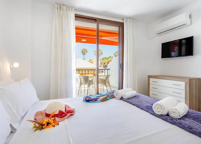 196 Parque Santiago 2, Big Terrace, Pool Side Apartament Playa de las Americas (Tenerife)