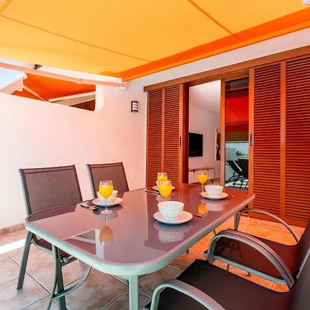 196 Parque Santiago 2, Big Terrace, Pool Side Playa de las Americas (Tenerife)