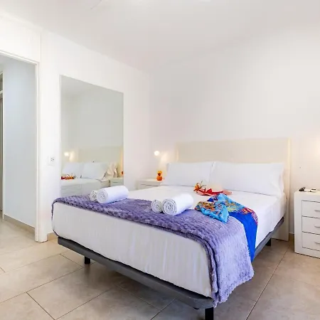 196 Parque Santiago 2, Big Terrace, Pool Side Апартаменты