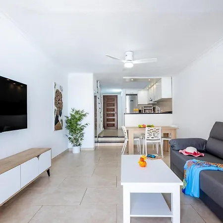 196 Parque Santiago 2, Big Terrace, Pool Side * Плая-де-лас-Америкас