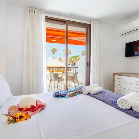 196 Parque Santiago 2, Big Terrace, Pool Side Апартаменты Плая-де-лас-Америкас